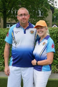 Entered Pairs Winners Stuart and Rachel